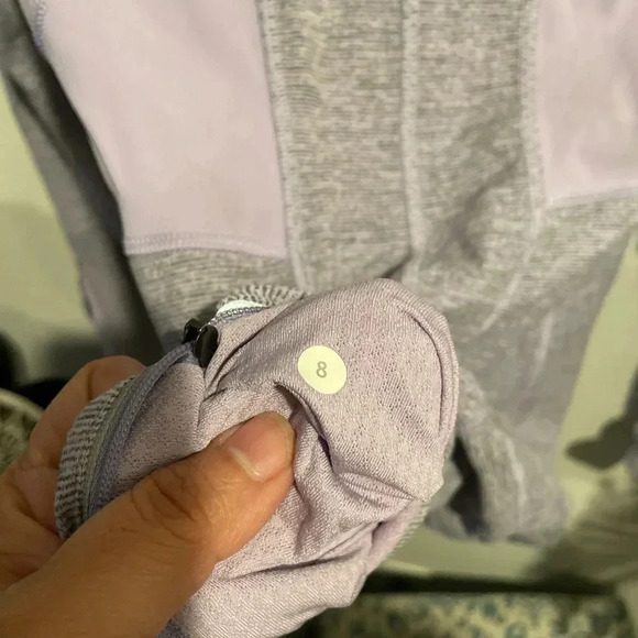 Lululemon run full tilt pullover in lavender size 8 - Picture 9 of 11